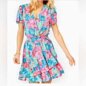 Lilly Pulitzer Dress Size 10 EUC Maryanne Flutter Sleeve Stretch Dress